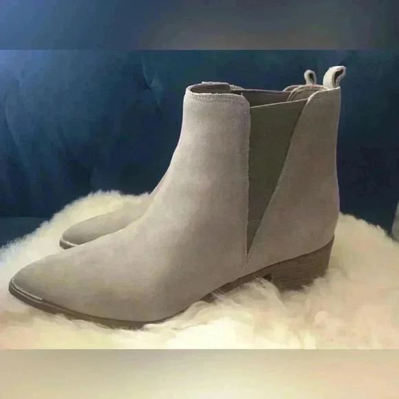 Marc fisher boots used - Picture 3 of 6